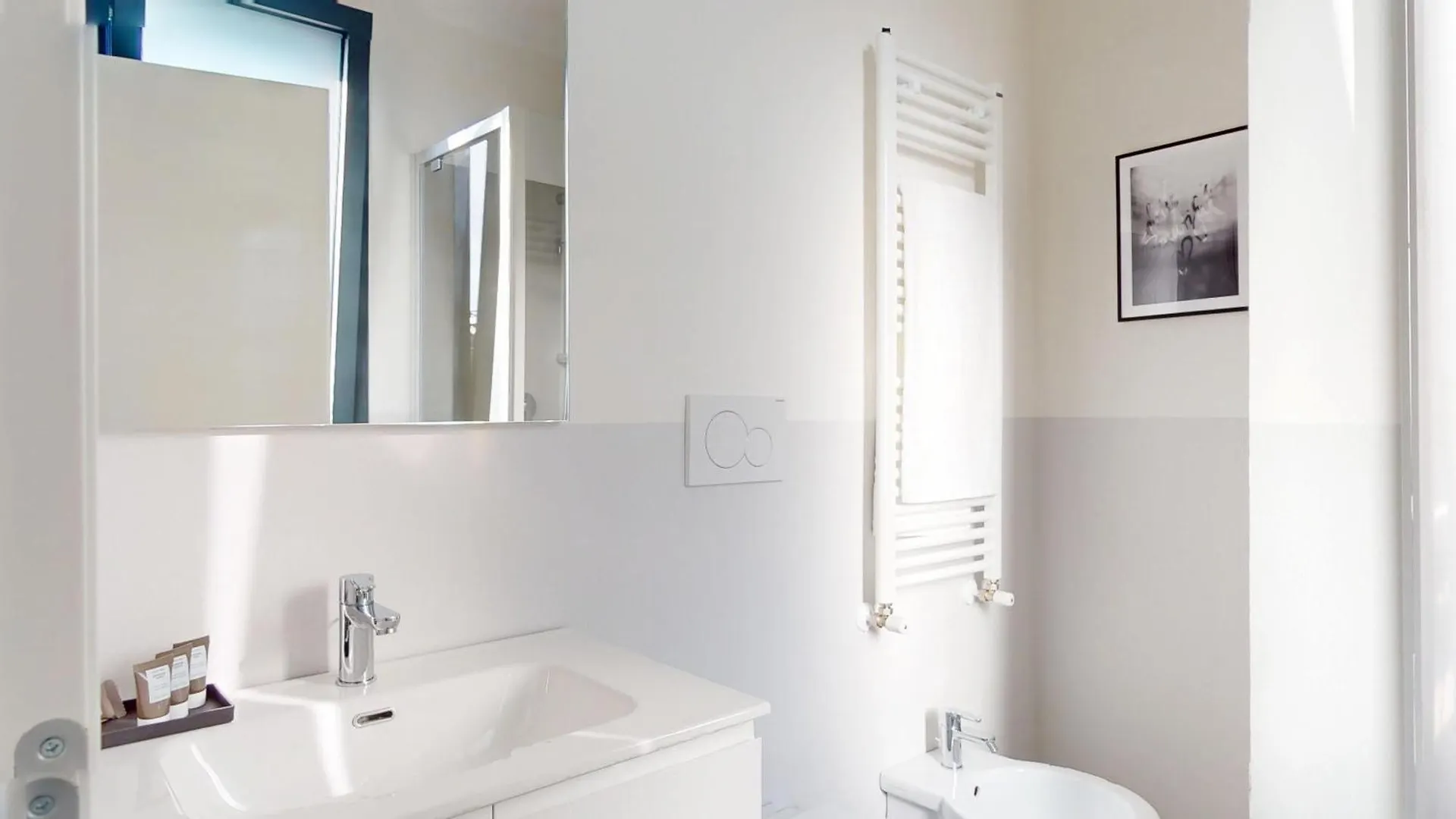 Baia Petrea - 2 Nuovissime Suite In Marina Centro Rimini Apartmán